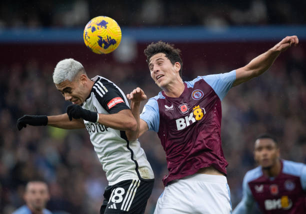 多方面的因 多方面的因