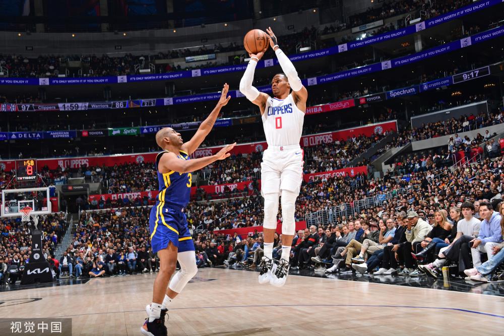 深思熟虑的 深思熟虑的